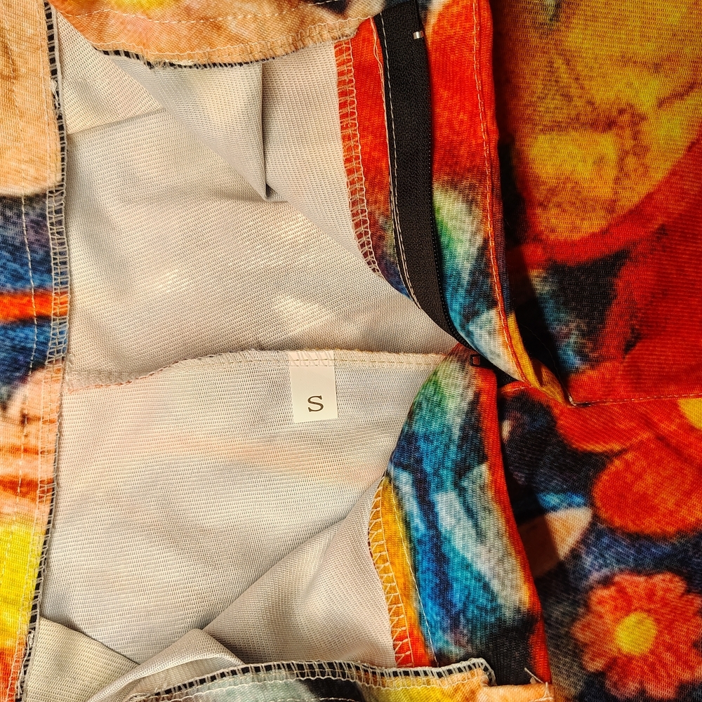 Colorful Floral Pants - Picture 4 of 12